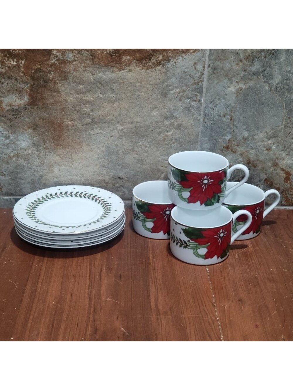 American Atelier Suzanne Evans Poinsettia Teacup Saucers Set of 4